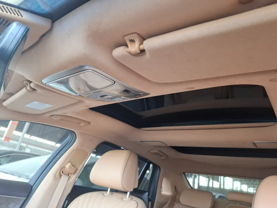 جينيسيس G90 Royal 2023 