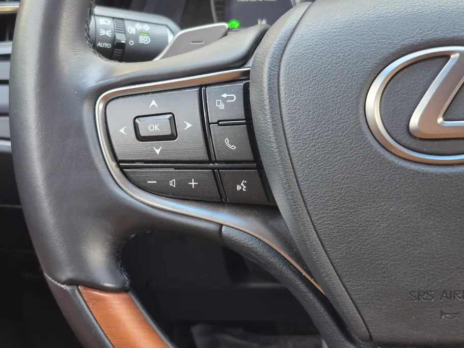 2024 Lexus ES 300 HH Hybrid Executive 