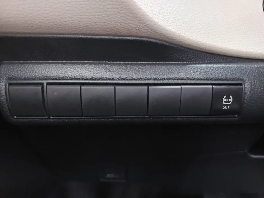2024 Toyota Corolla XLI 