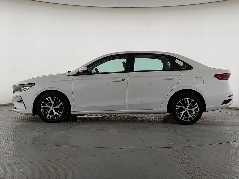 جيلي امجراند GS 2024 