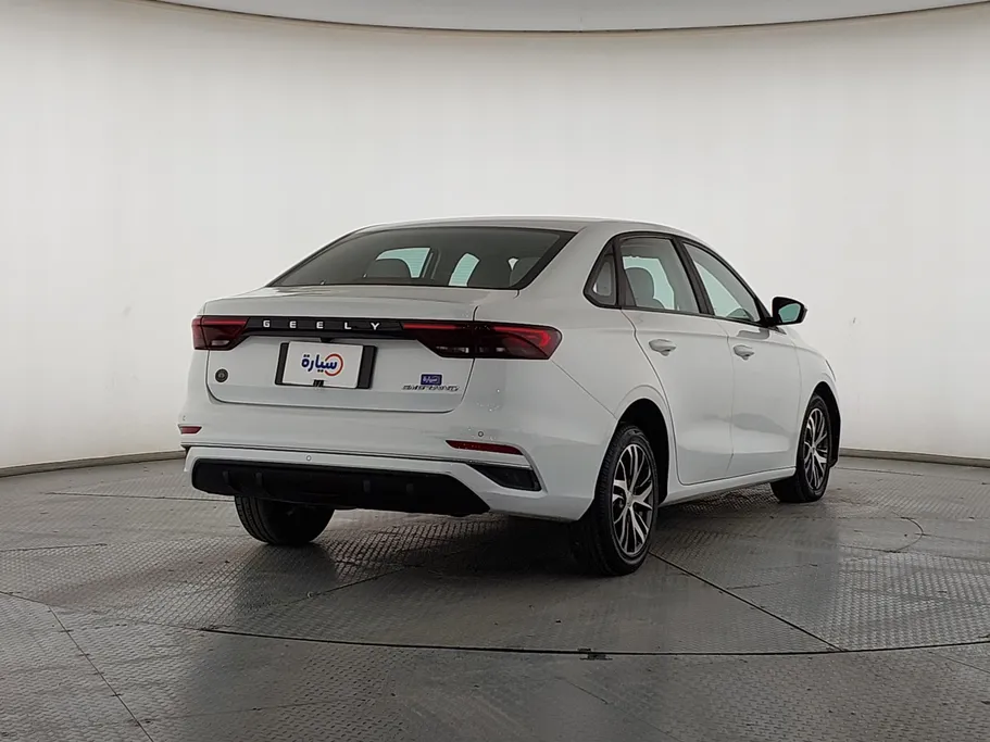 جيلي امجراند GS 2024 