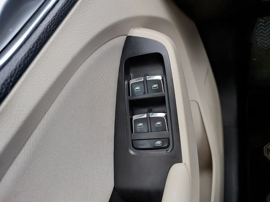 2023 MG RX5 STD 
