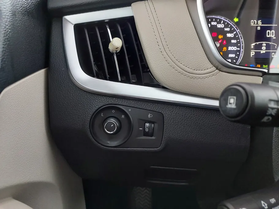 2023 MG RX5 STD 