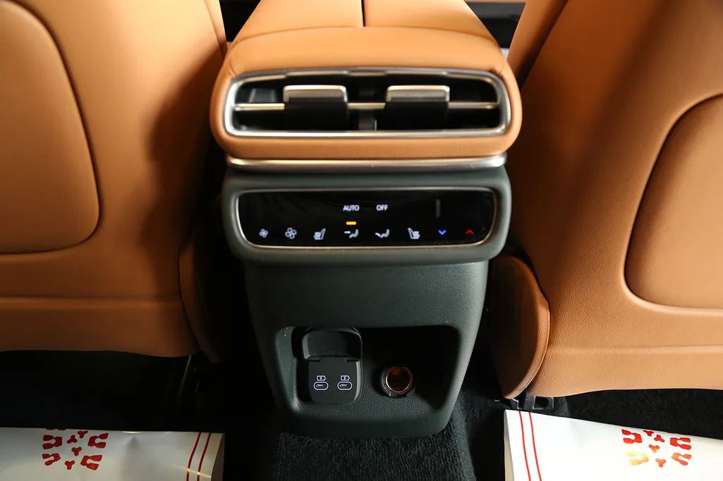 جينيسيس GV80 Premium 2026 