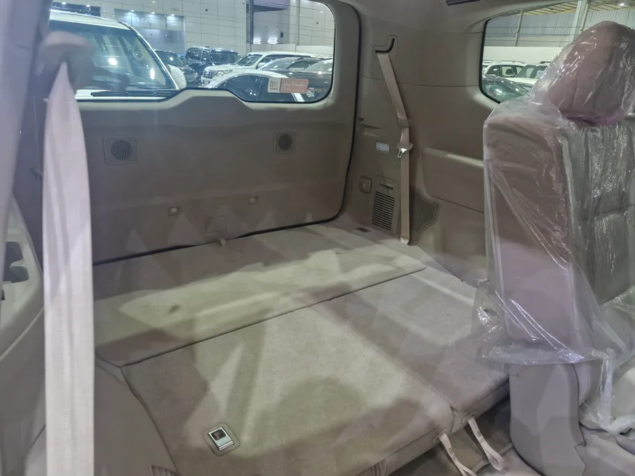 2023 Toyota Land Cruiser VXR 