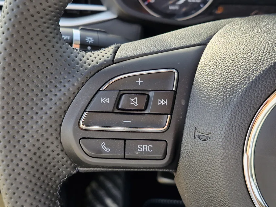2026 MG 5 STD 