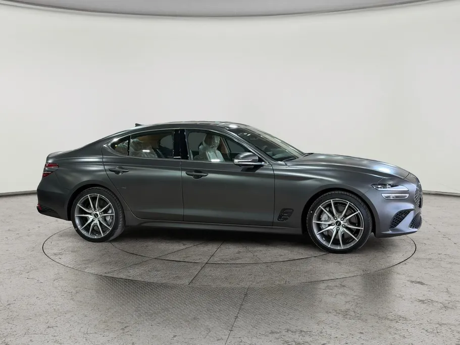 2026 Genesis G70 Prestige 
