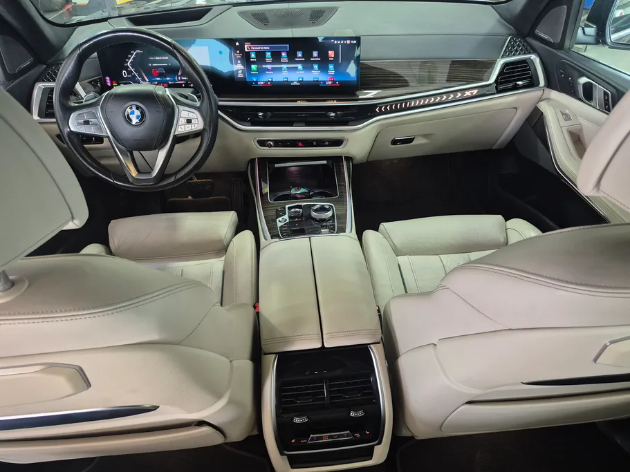 بي ام دبليو الفئة اكس 7 xDrive 40i	 2023 