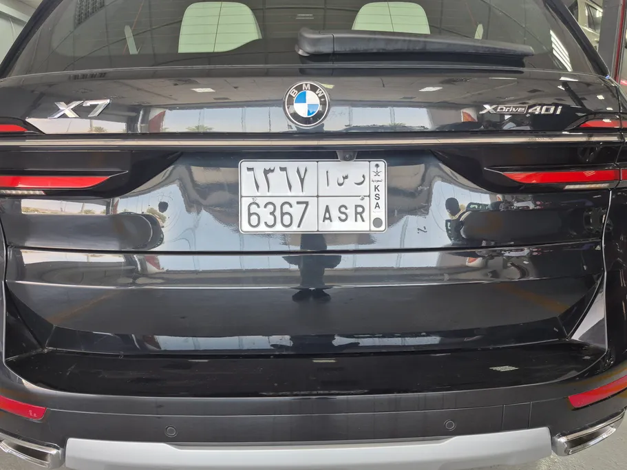 بي ام دبليو الفئة اكس 7 xDrive 40i	 2023 