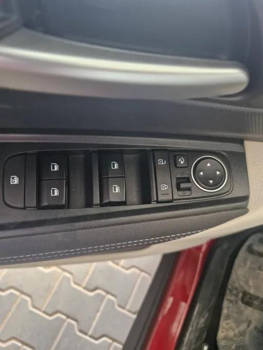 2023 Kia SONET GL 