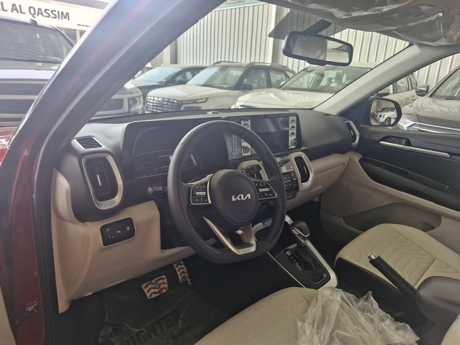 2023 Kia SONET GL 