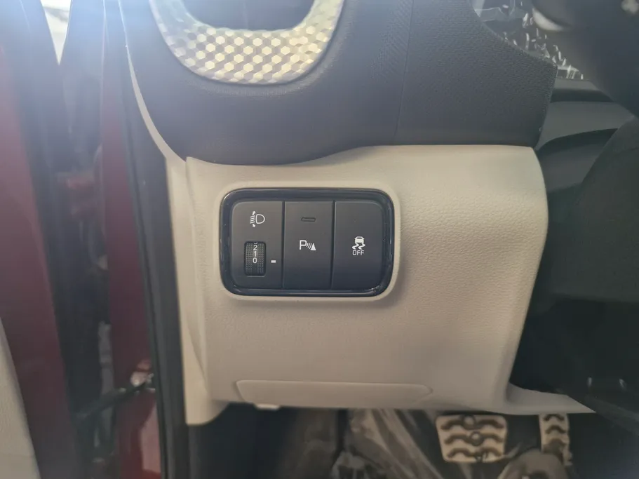 2023 Kia SONET GL 