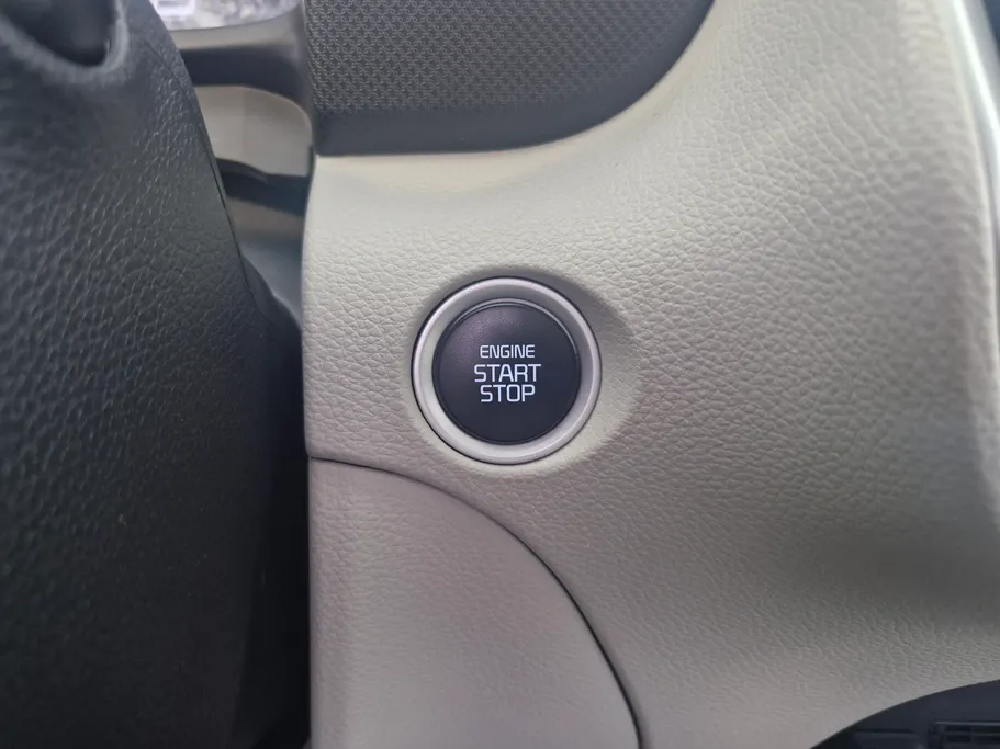 2023 Kia SONET GL 