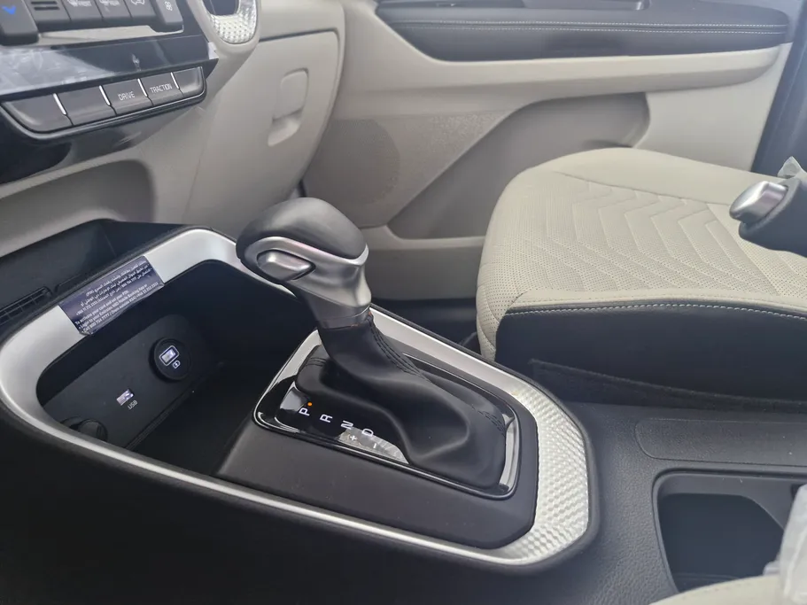 2023 Kia SONET GL 
