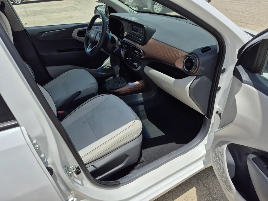 هيونداي Grand i10 فلييت 2024 