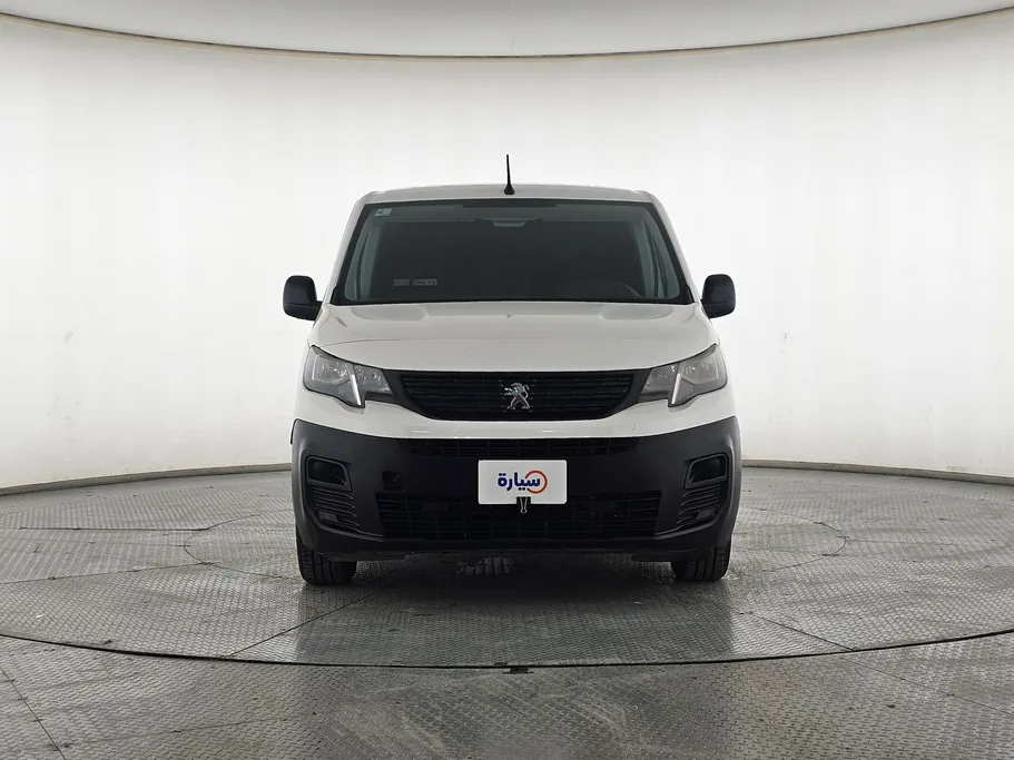 بيجو بارتنر Short van 2021 