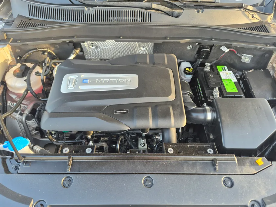 2024 FAW Bestune T77 Basic 