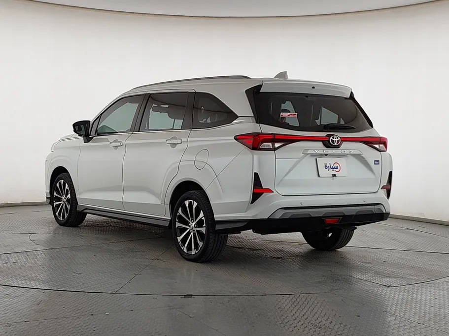 2023 Toyota Veloz GLX 