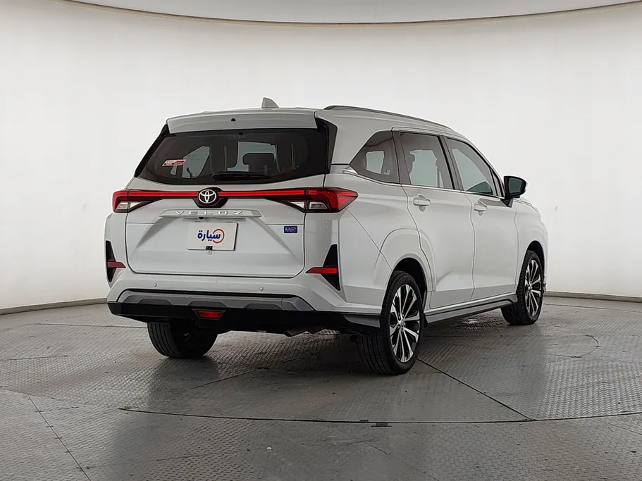 2023 Toyota Veloz GLX 
