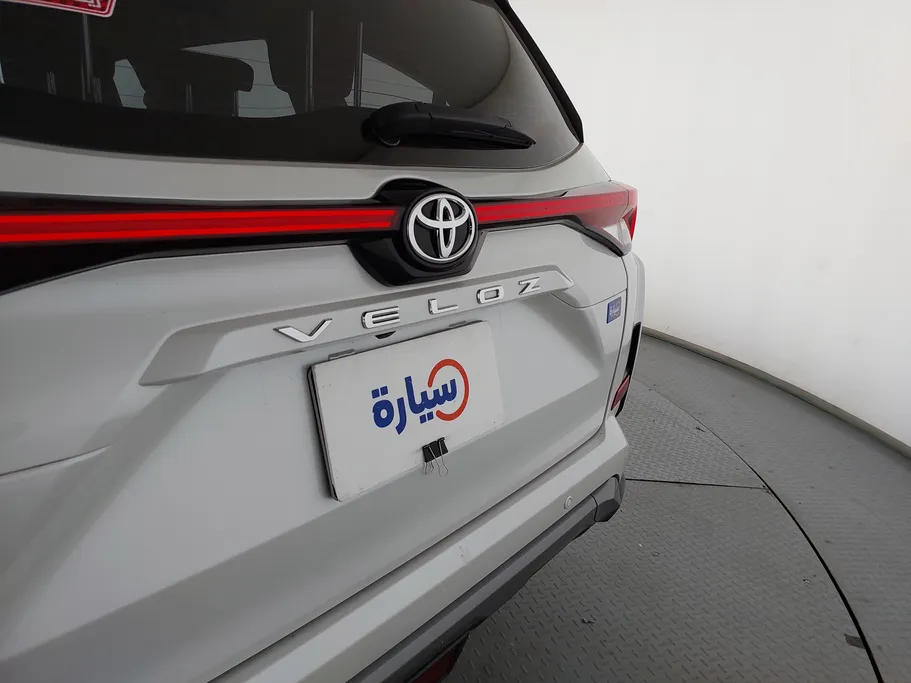 2023 Toyota Veloz GLX 