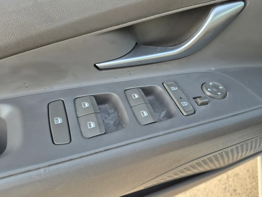 2022 Hyundai Elantra Fleet 