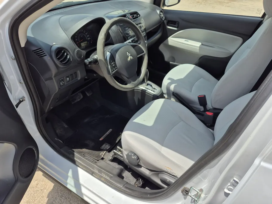 2021 Mitsubishi Attrage GLX LL 