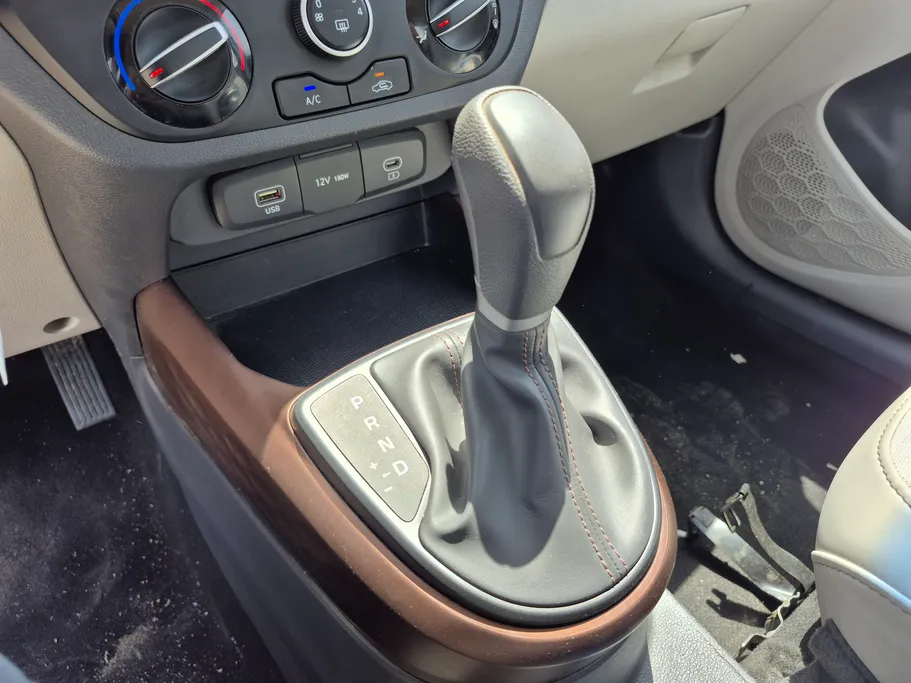 2024 Hyundai Grand i10 Fleet 