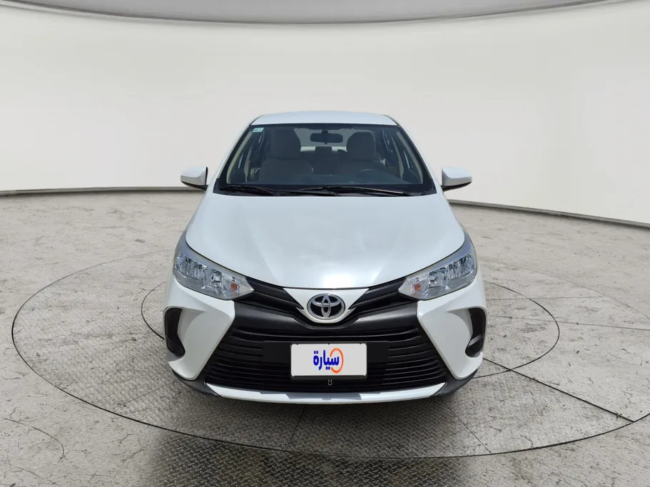 2022 Toyota Yaris  Y 
