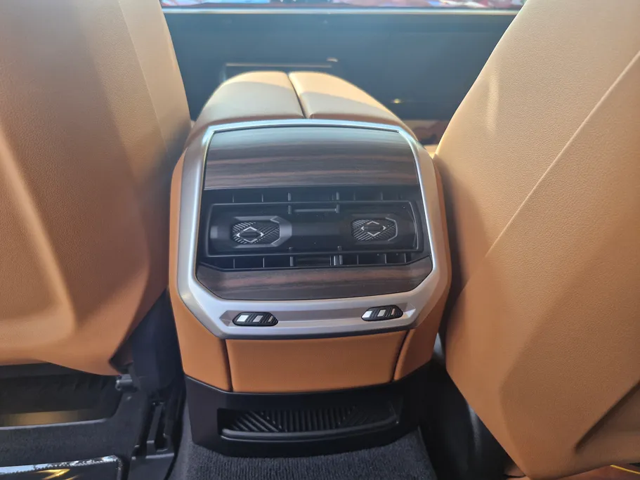 2026 BMW 7 Series 735i 