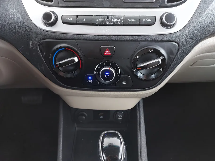 2023 Hyundai Accent Smart 