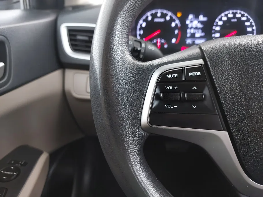 2023 Hyundai Accent Smart 