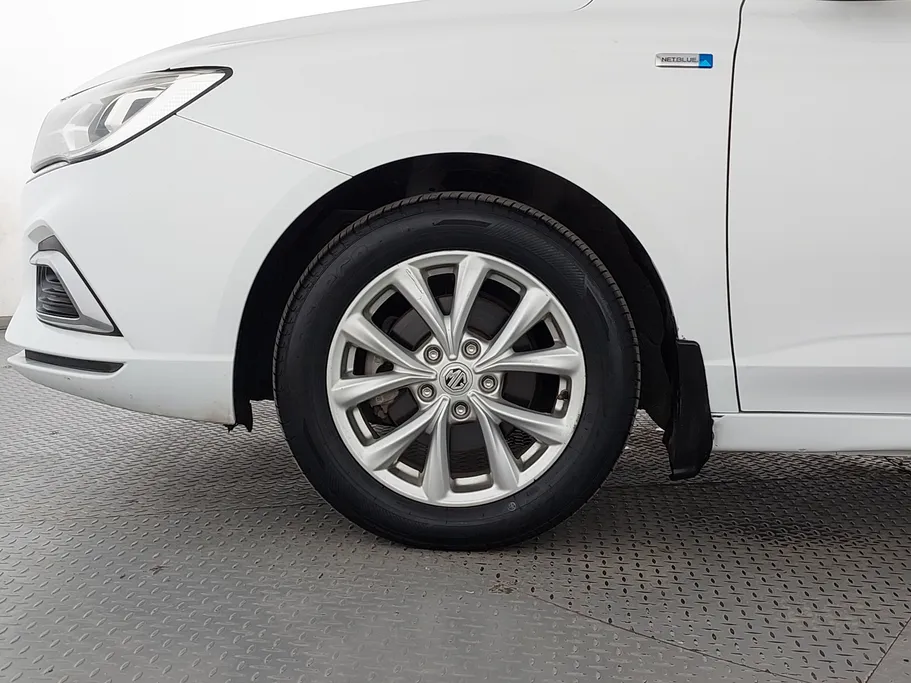 2023 MG 5 STD 