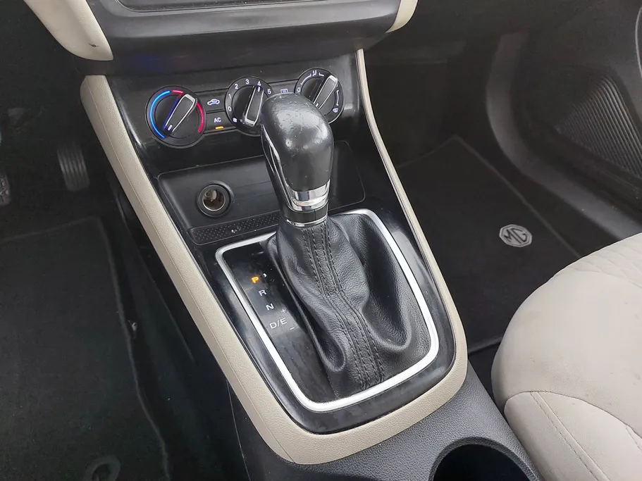 2023 MG 5 STD 