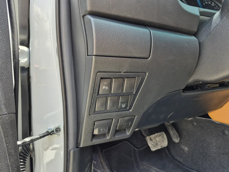 2023 Toyota Fortuner VX 