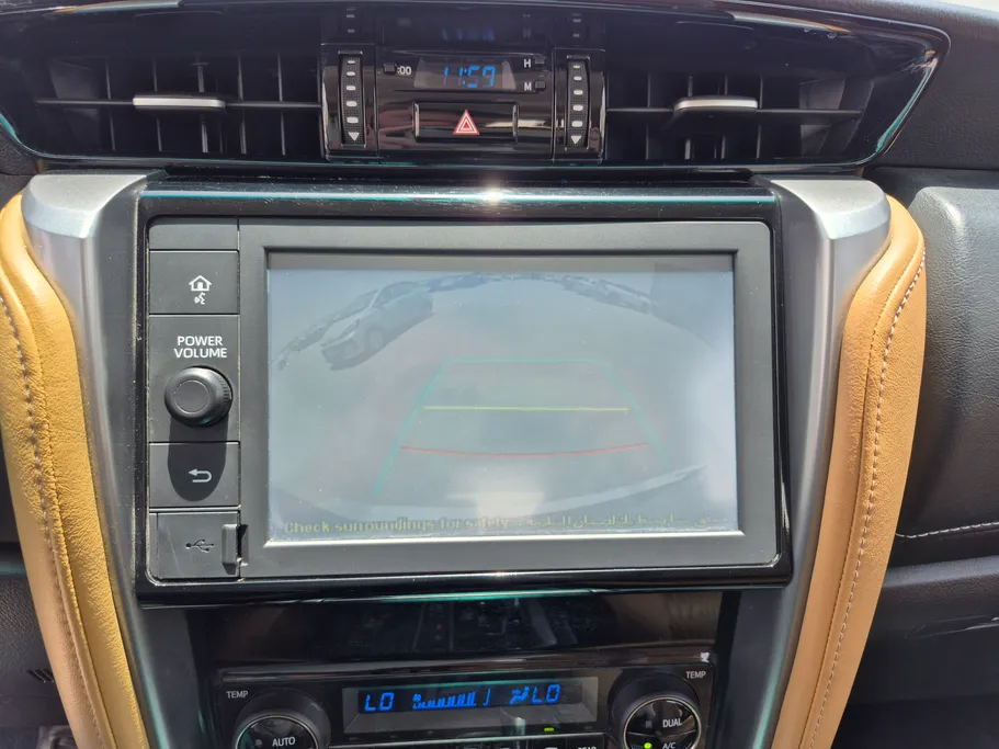 2023 Toyota Fortuner VX 