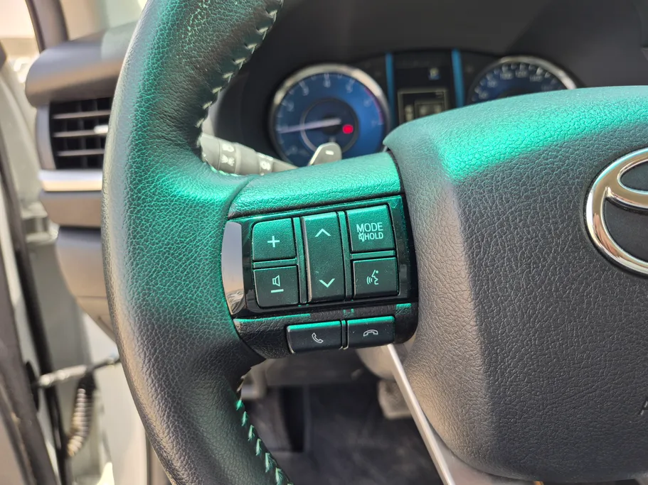 2023 Toyota Fortuner VX 