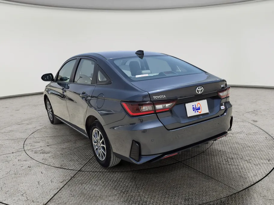 2023 Toyota Yaris  Y 