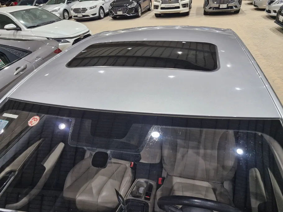2022 MG 5 LUX 