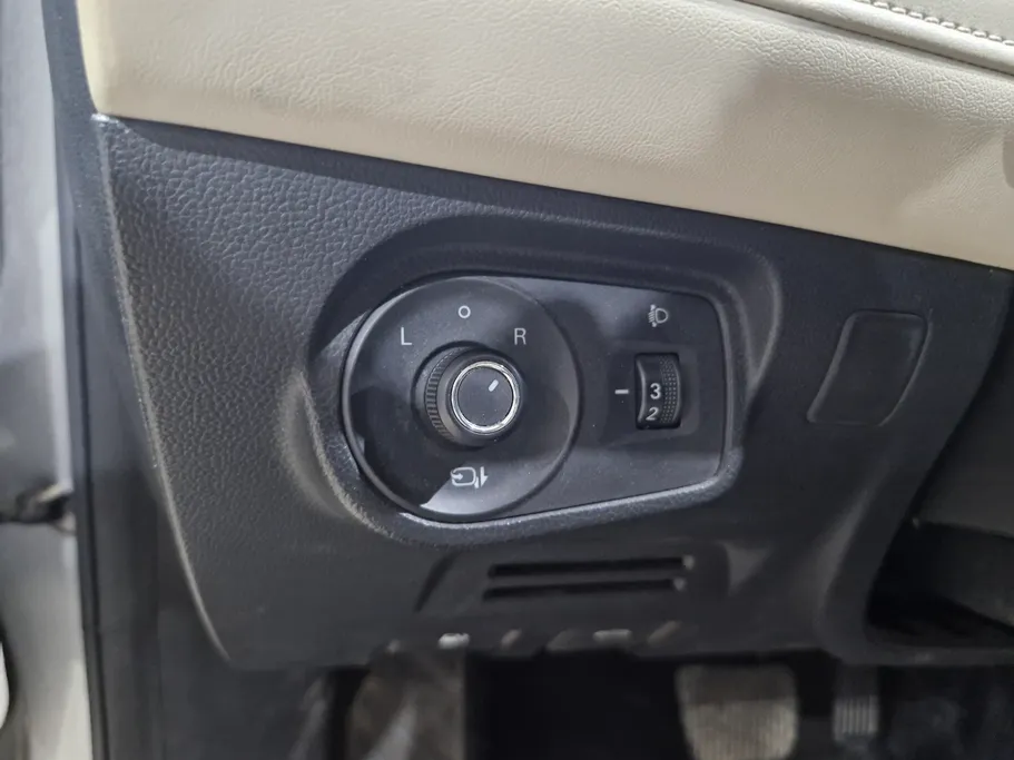 2022 MG 5 LUX 