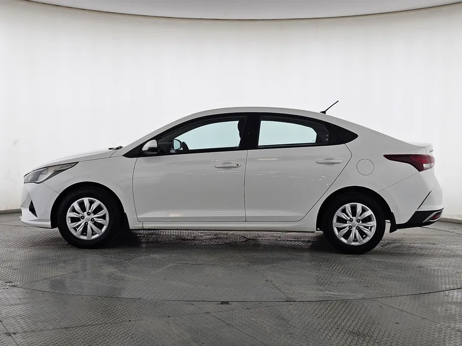 2023 Hyundai Accent Smart 