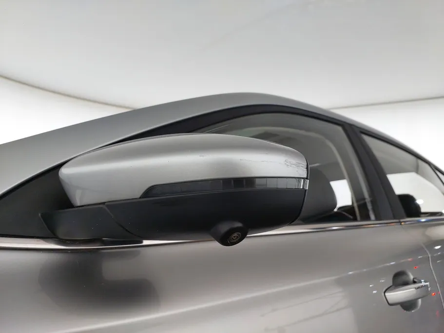 2023 MG 5 LUX 