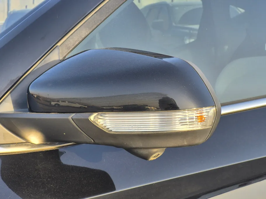 2024 MG ZS LUX 