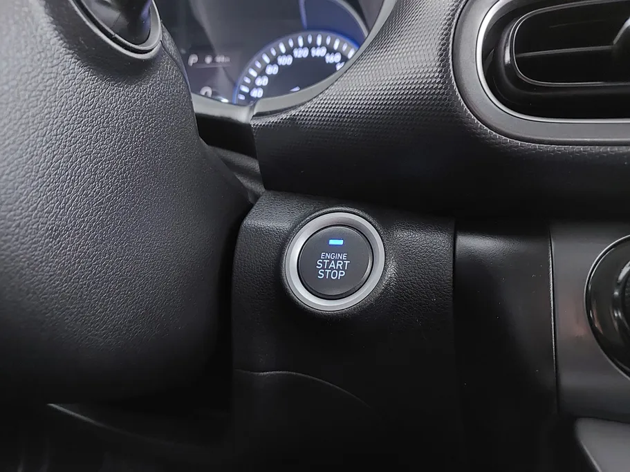 2021 Hyundai Kona SMART 