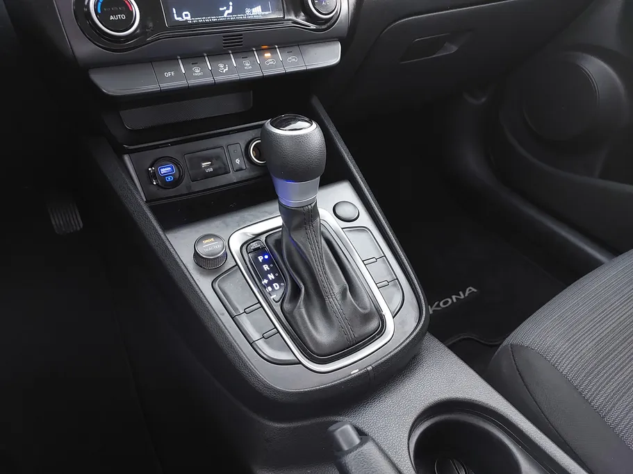 2021 Hyundai Kona SMART 