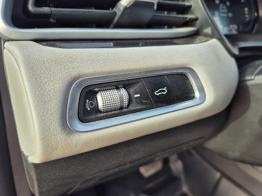 2025 Geely Emgrand GF 