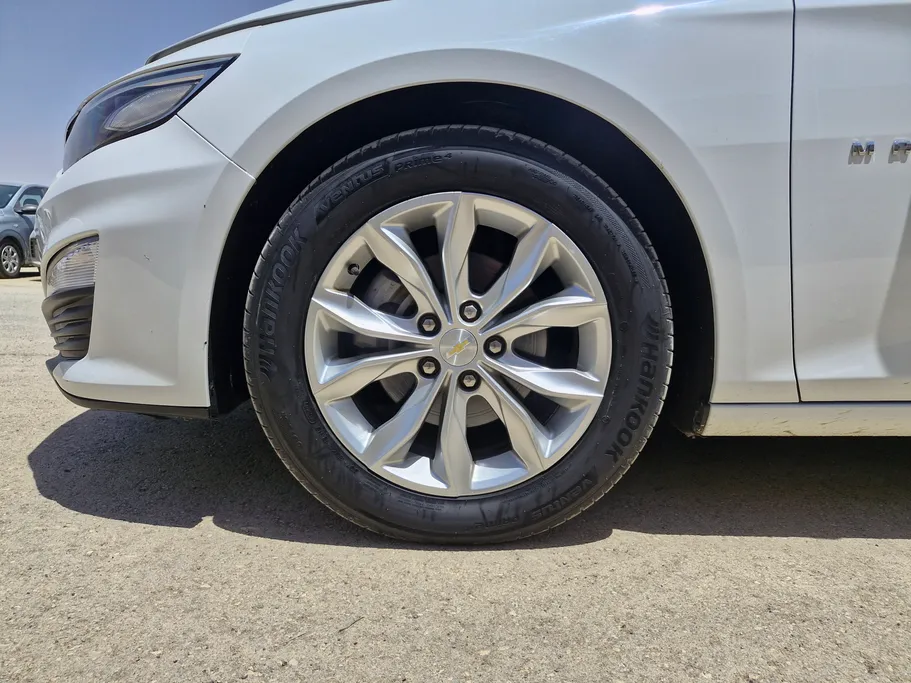 2022 Chevrolet Malibu LS 
