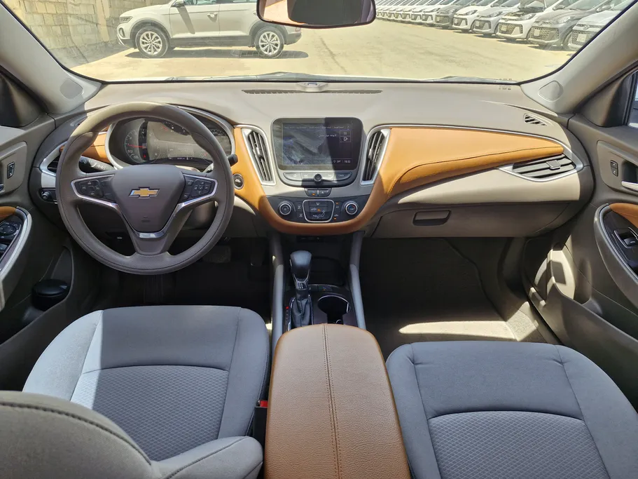 2022 Chevrolet Malibu LS 