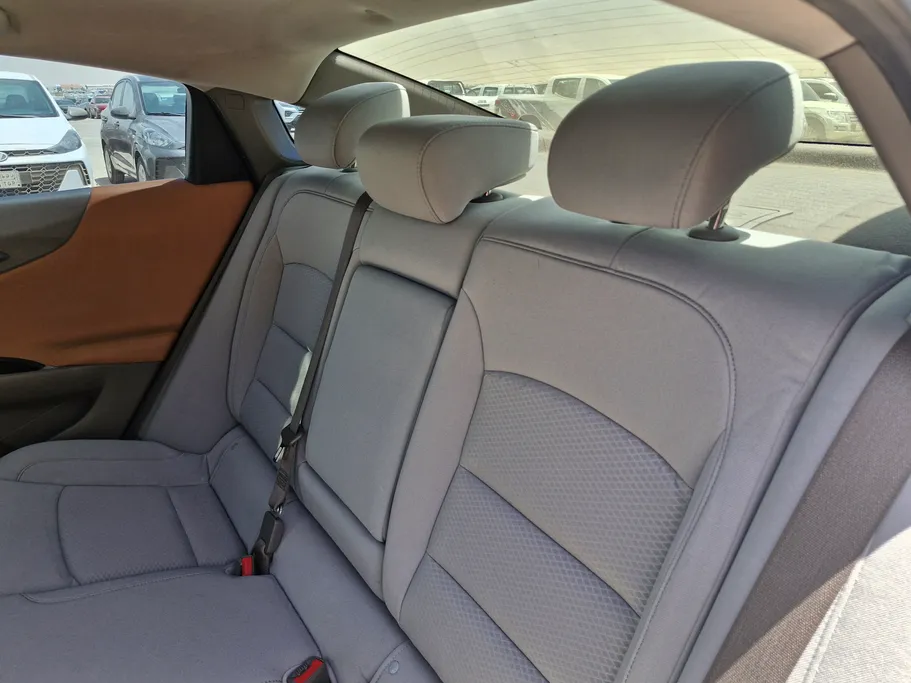 2022 Chevrolet Malibu LS 