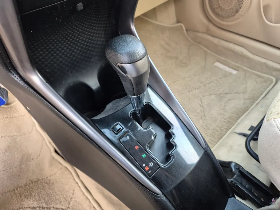 2022 Toyota Yaris  Y 