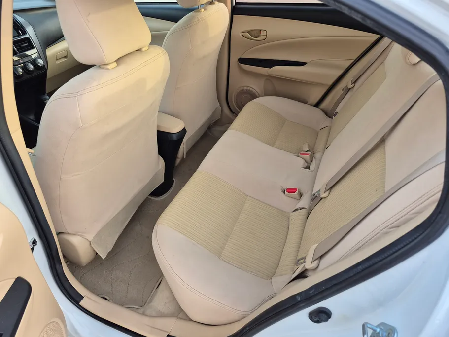 2022 Toyota Yaris  Y 